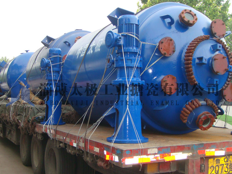 搪玻璃反應(yīng)釜避免出現(xiàn)氣泡的方法